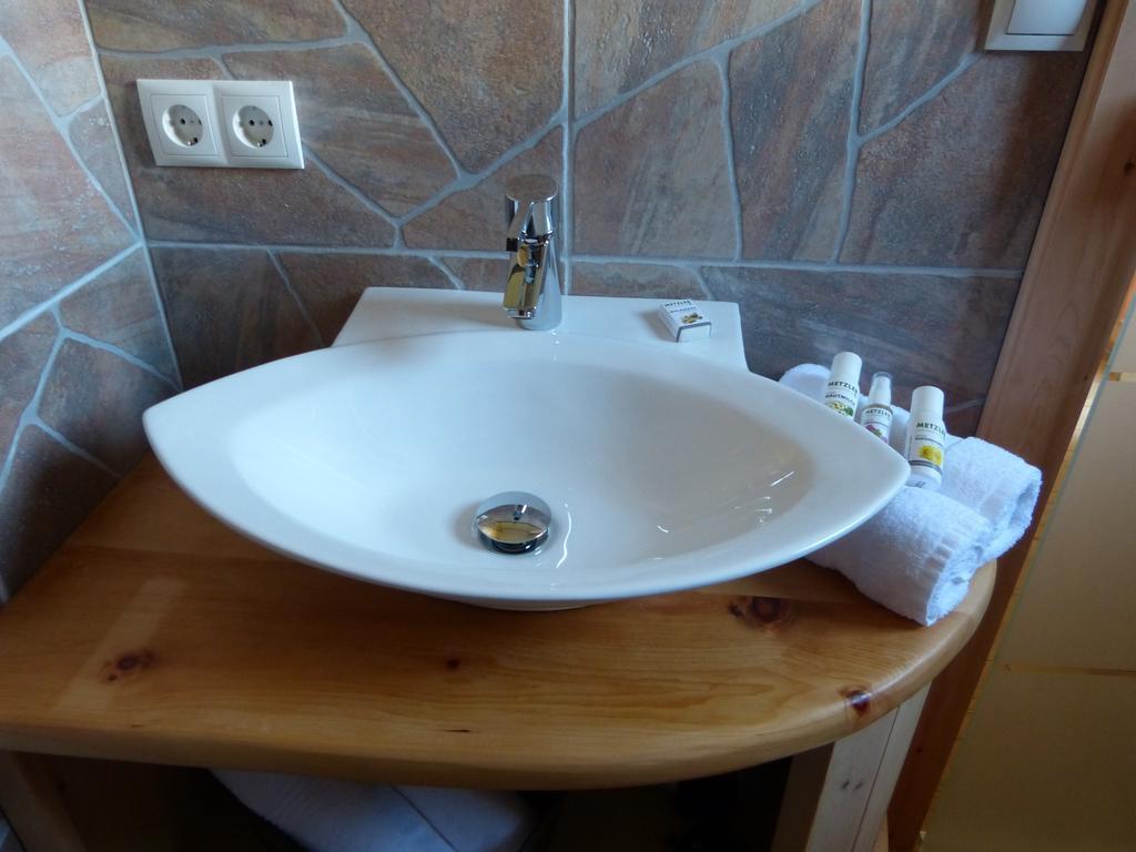 Apartamento Holzberghof Umhausen Habitación foto